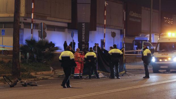 El juez manda a la cárcel al conductor que mató a un ciclista en Su Eminencia