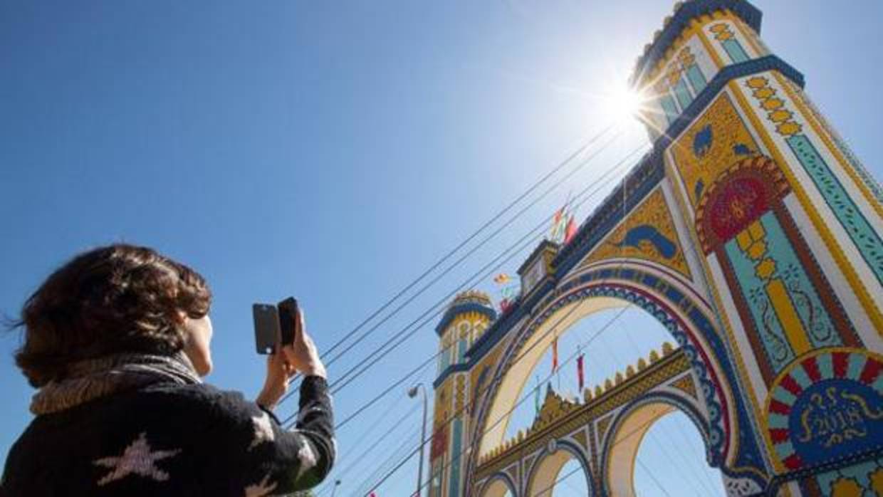 Portada de la Feria de Abril de Sevilla 2018