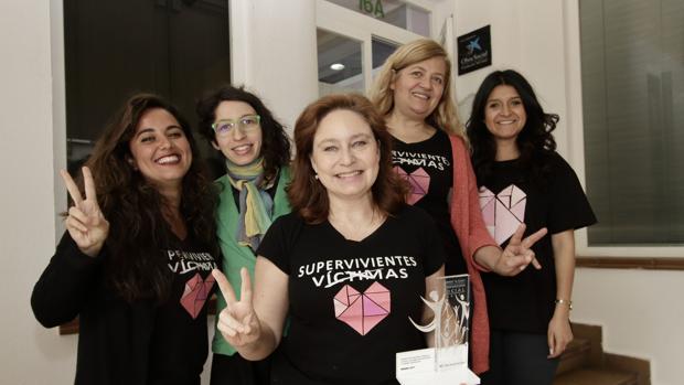 Ana Bella: «Estoy cansada de los minutos de silencio, hay que alzar la voz»