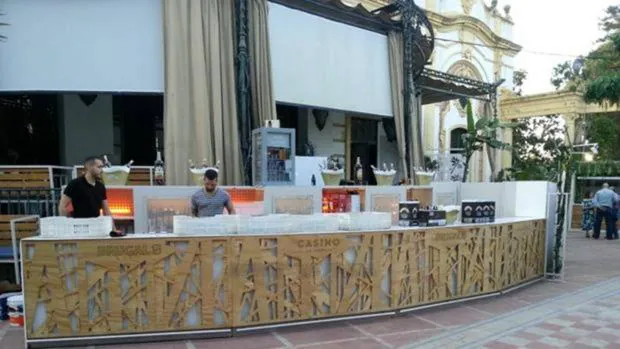 Desalojada y precintada la terraza Casino y sancionados otros dos establecimientos en Sevilla