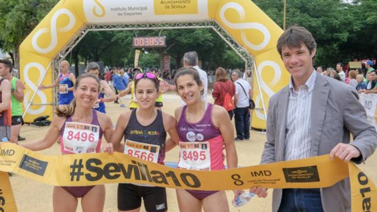 Triunfadoras de la prueba en la categoría femenina