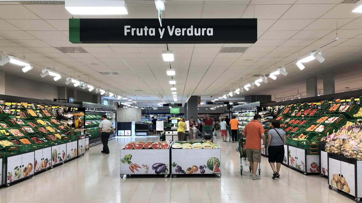 Interior de las nuevas tiendas eficientes de Mercadona