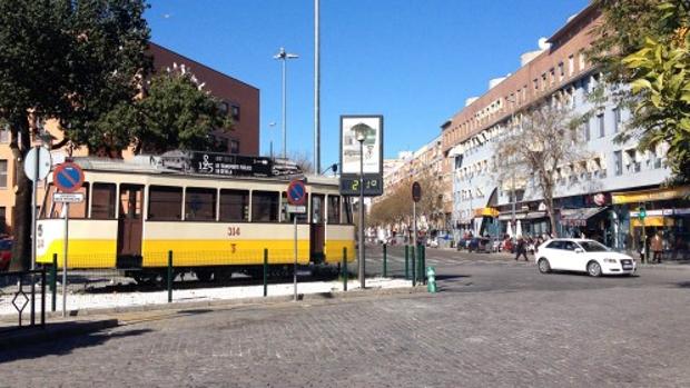 Los comerciantes de Triana, descontentos por la remodelación de la Plaza San Martín de Porres