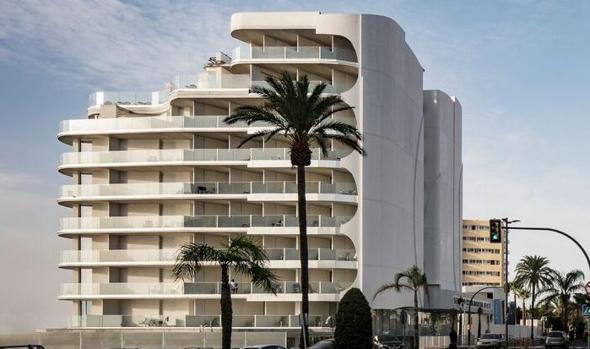 El estudio sevillano T10 finaliza la reforma de un hotel de lujo en Benalmádena