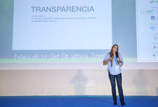 Lucía Lantero en el escenario de Fibes