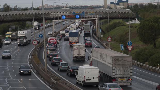 Las horas clave del tráfico en Andalucía durante este puente de noviembre