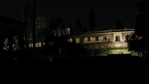 Noche en los jardines del Real Alcázar