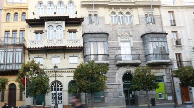 Dos edificios de la Plaza de San Francisco se destinarán a un alojamiento de lujo en pleno corazón de Sevilla
