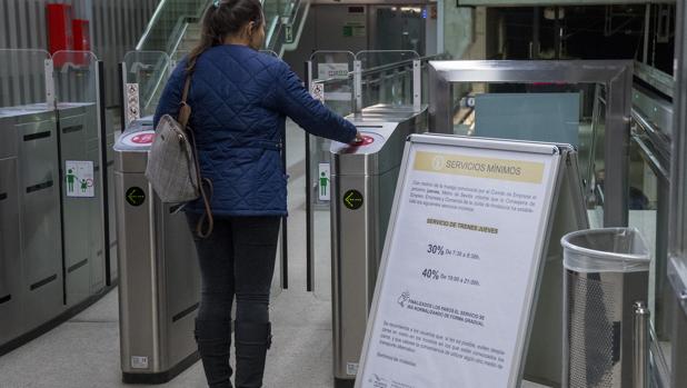 Crecen los paros en el metro de Sevilla, que se amplían también al viernes