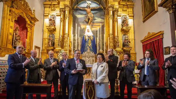 El exalcalde de Sevilla Juan Ignacio Zoido recibe el Premio Memorial Pepe Peregil
