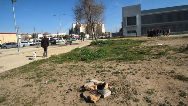 Maeztu critica que la comisaría no esté en las Tres Mil y lo achaca a presiones de Madrid