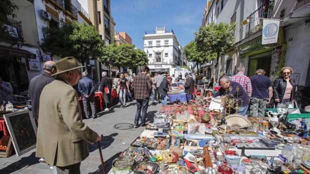 El Jueves se celebró sin incidentes y con más control policial