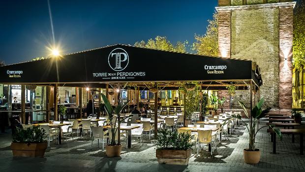 ¿Sabías que en el Restaurante Torre de los Perdigones puedes celebrar tus eventos?