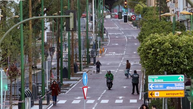 Así ha quedado tras las obras la avenida del Greco de Sevilla, que se reabre al tráfico este domingo