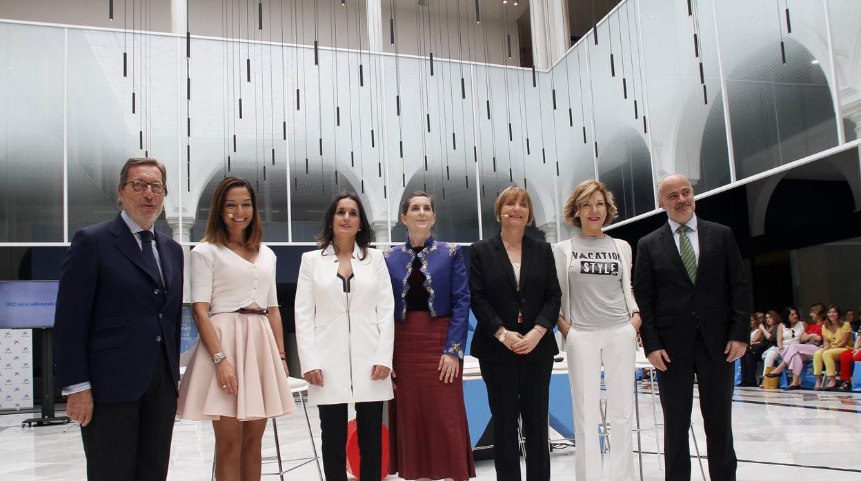 Foto de familia del encuentro «Caixabank se viste de feria»