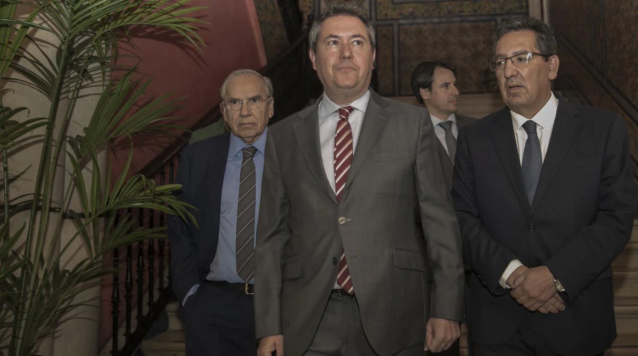 El alcalde de Sevilla y candidato del PSOE a la reelección, Juan Espadas