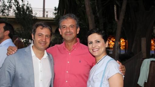 Andrés Mellado, Fernando Fuentes y Rocío Fernández