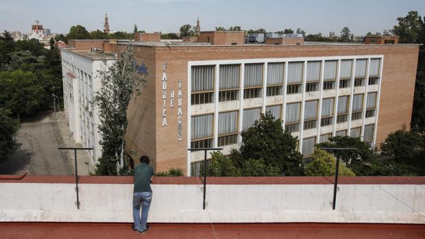 El Ayuntamiento de Sevilla pacta con Altadis el desbloqueo de la Fábrica de Tabacos