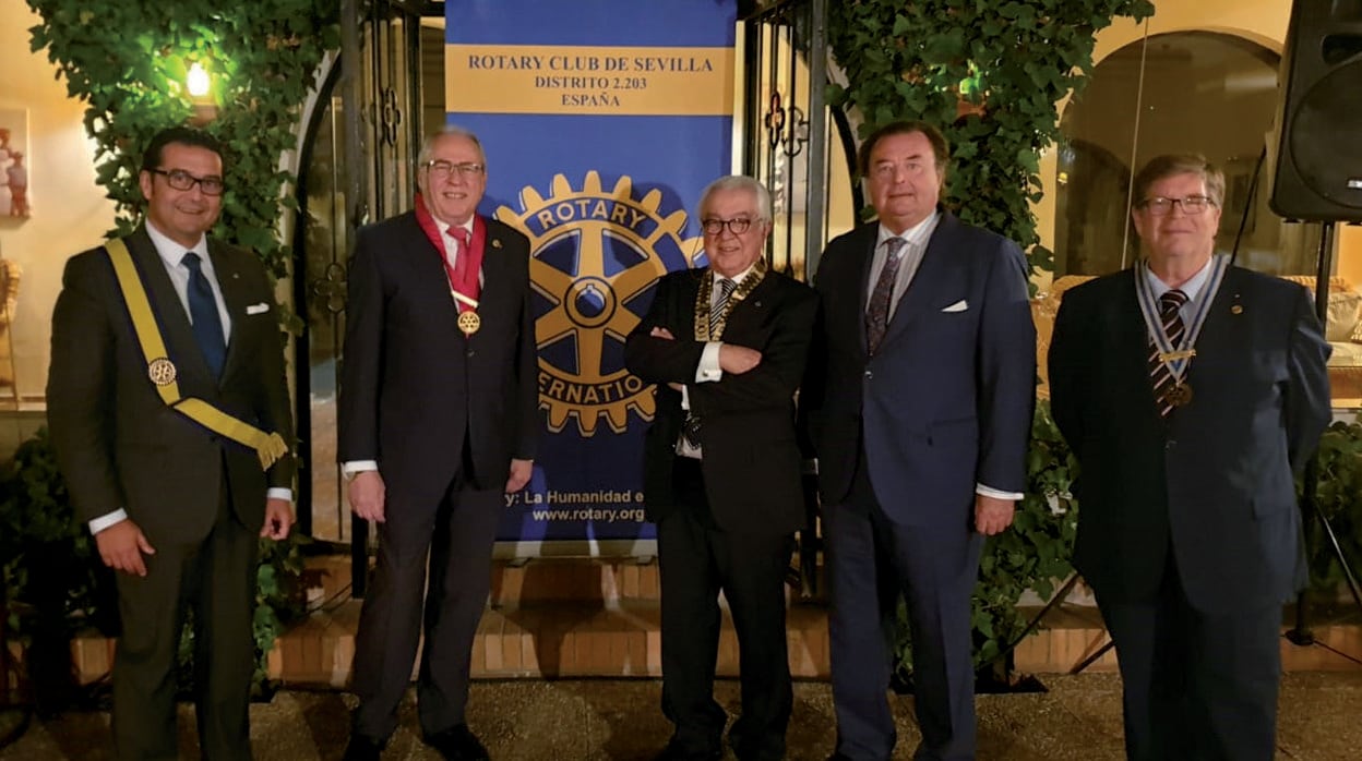 El Rotary Club de Sevilla conforma su nueva directiva