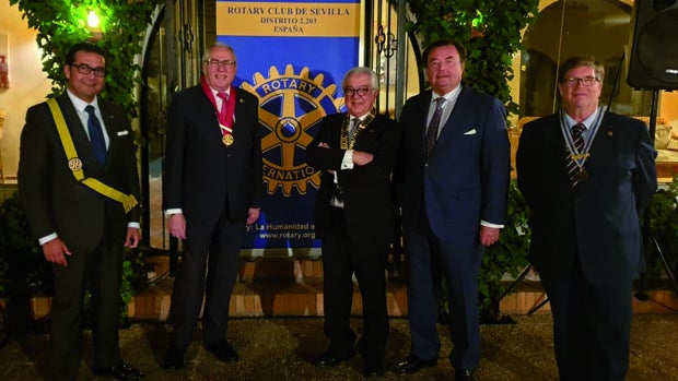 El Rotary Club de Sevilla conforma su nueva directiva