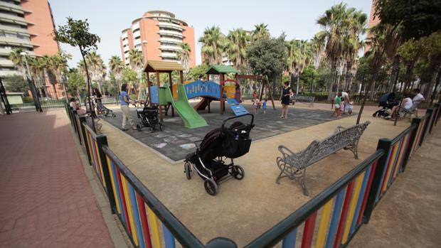 Tres millones de euros para el mantenimiento de los parques infantiles de Sevilla