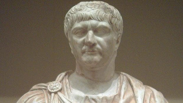 Trajano y Adriano ante la posteridad
