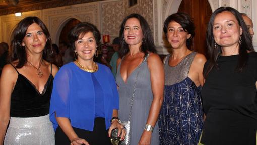 Catalina de la Rosa, Esther Castillo, Ana Távora, Eva García y Victoria Bazo