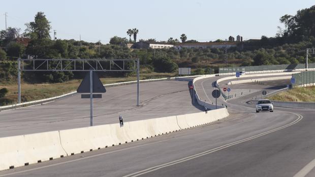 La Junta de Andalucía pide al Gobierno que sea «claro» y ejecute los túneles de la SE-40