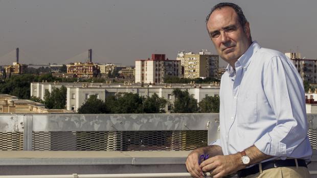 Jaime Bretón, comisionado del Polígono Sur: «No hay que tener miedo a decirlo, Las Vegas es un gueto»