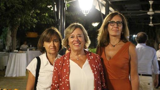 Rosario Virgili, María José Bohórquez y Pilar Gutiérrez