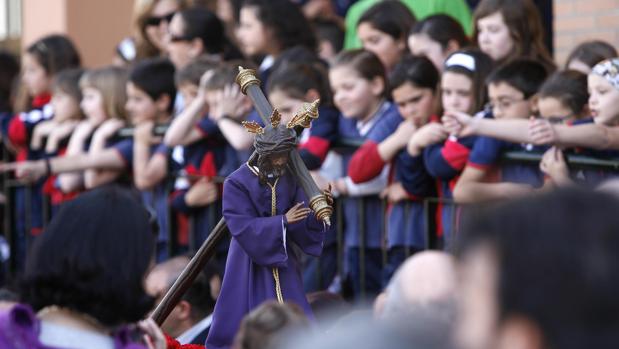 La Junta de Andalucía avala las procesiones de Semana Santa para niños en los colegios públicos