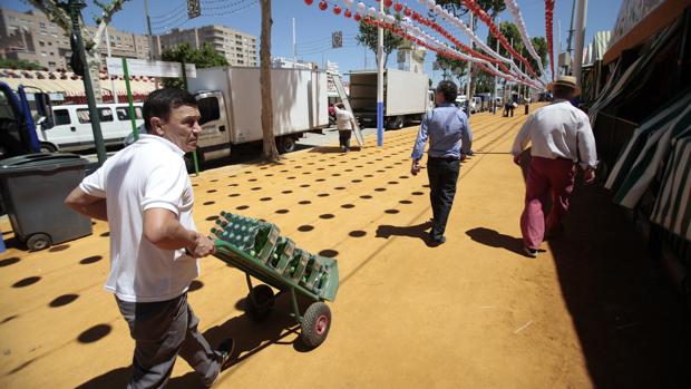 Sevilla cambiará la ordenanza para prohibir las vísperas de la Feria de Abril