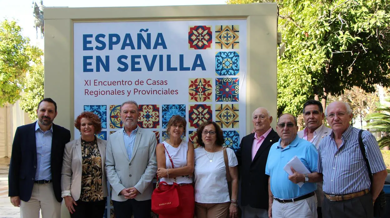Presentación del Encuentro de Casas Reionales y Provinciales de Sevilla