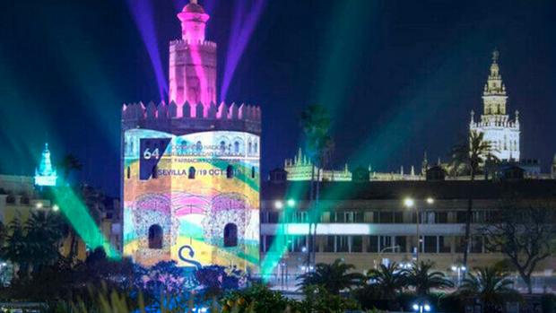 Un mapping en la Torre del Oro recuerda este jueves el V centenario de la primera vuelta al mundo