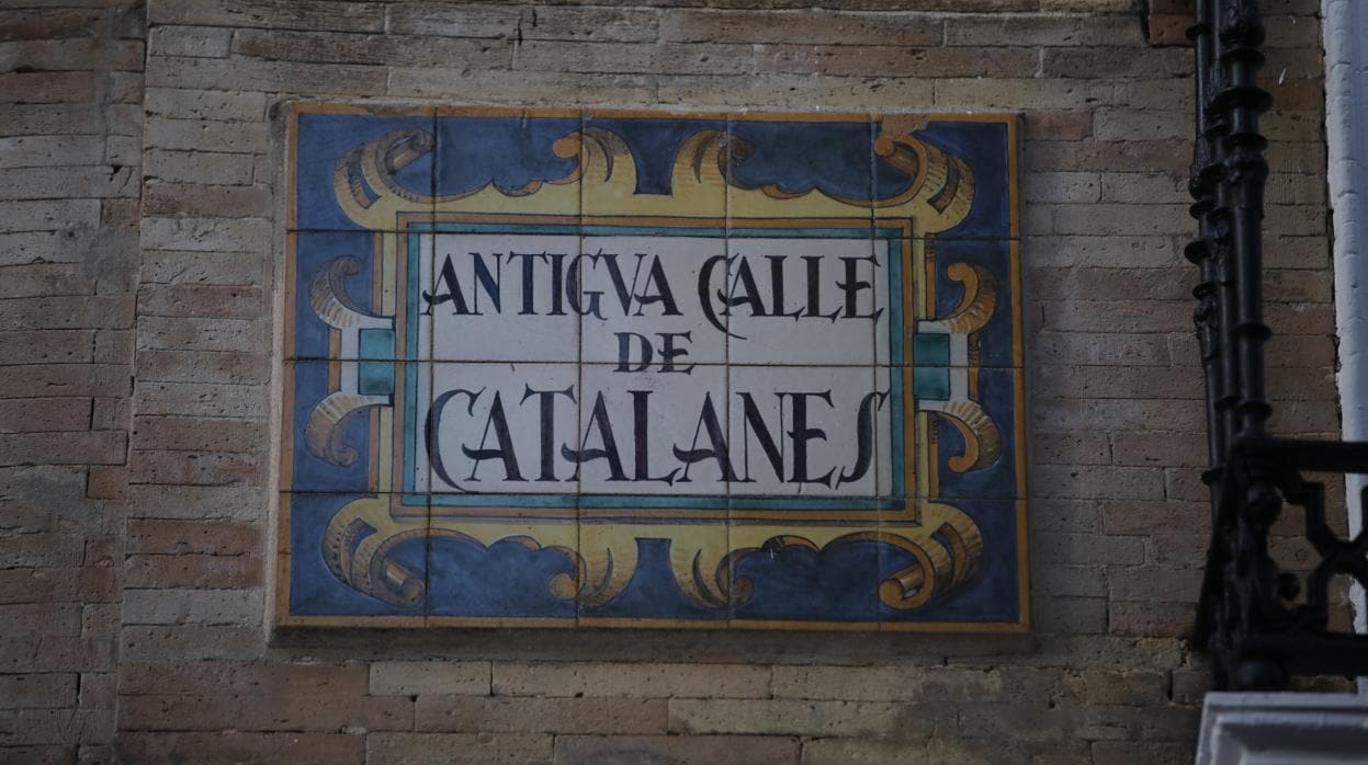 La antigua calle de Catalanes, hoy Albareda, donde se asentó la comunidad catalanoaragonesa en Sevilla