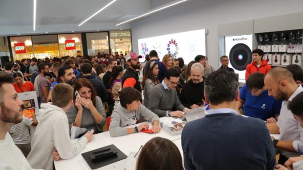 Así es la nueva «tienda Apple» de Lagoh que se inaugura para el Black Friday en Sevilla