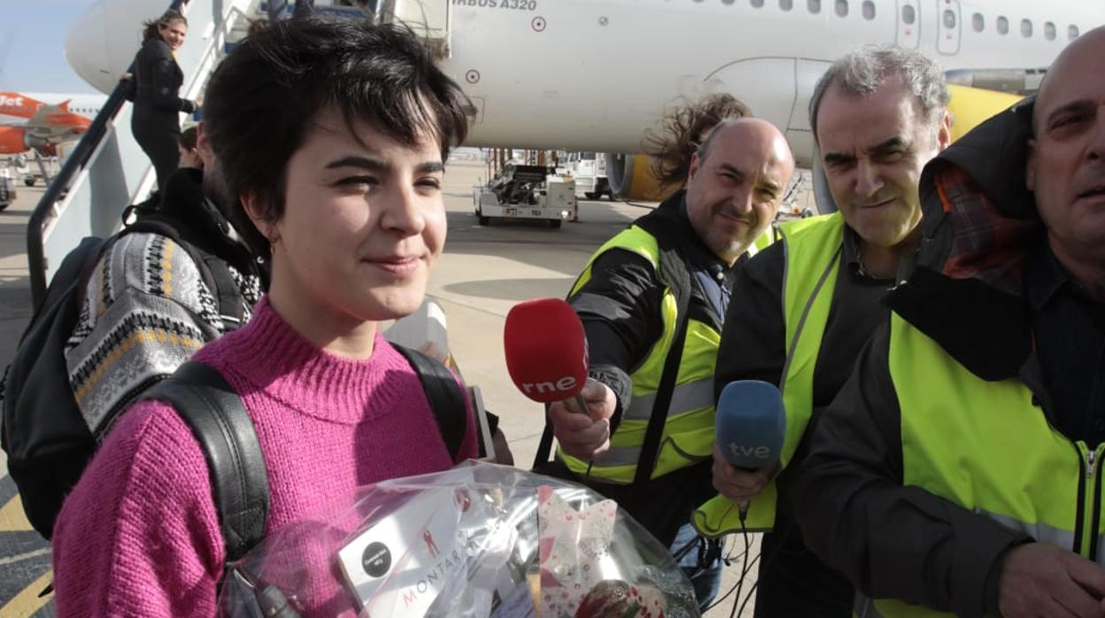 La turista siete millones cuando llegó este lunes al Aeropuerto de Sevilla