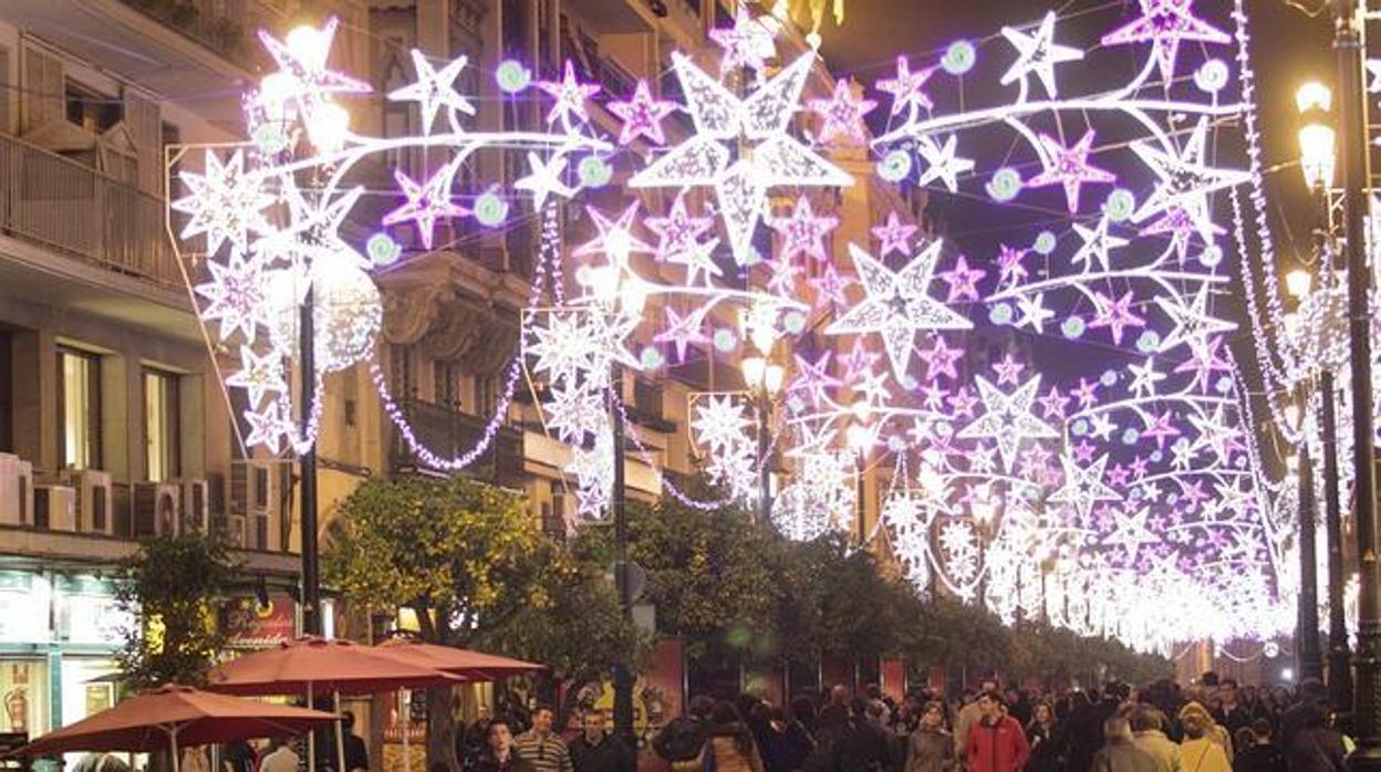 El Ayuntamiento de Sevilla mantiene por ahora los espectáculos de luz y sonido navideños