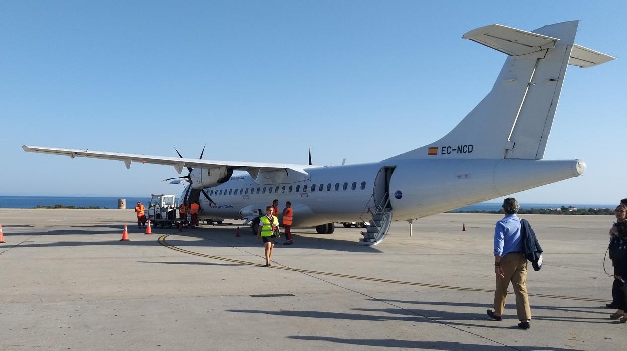 Imagen de uno de los aviones que hace la ruta Almería-Sevilla