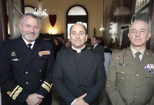 José María Núñez Torrente, Alberto Gatón Lasheras y Juan Hernández