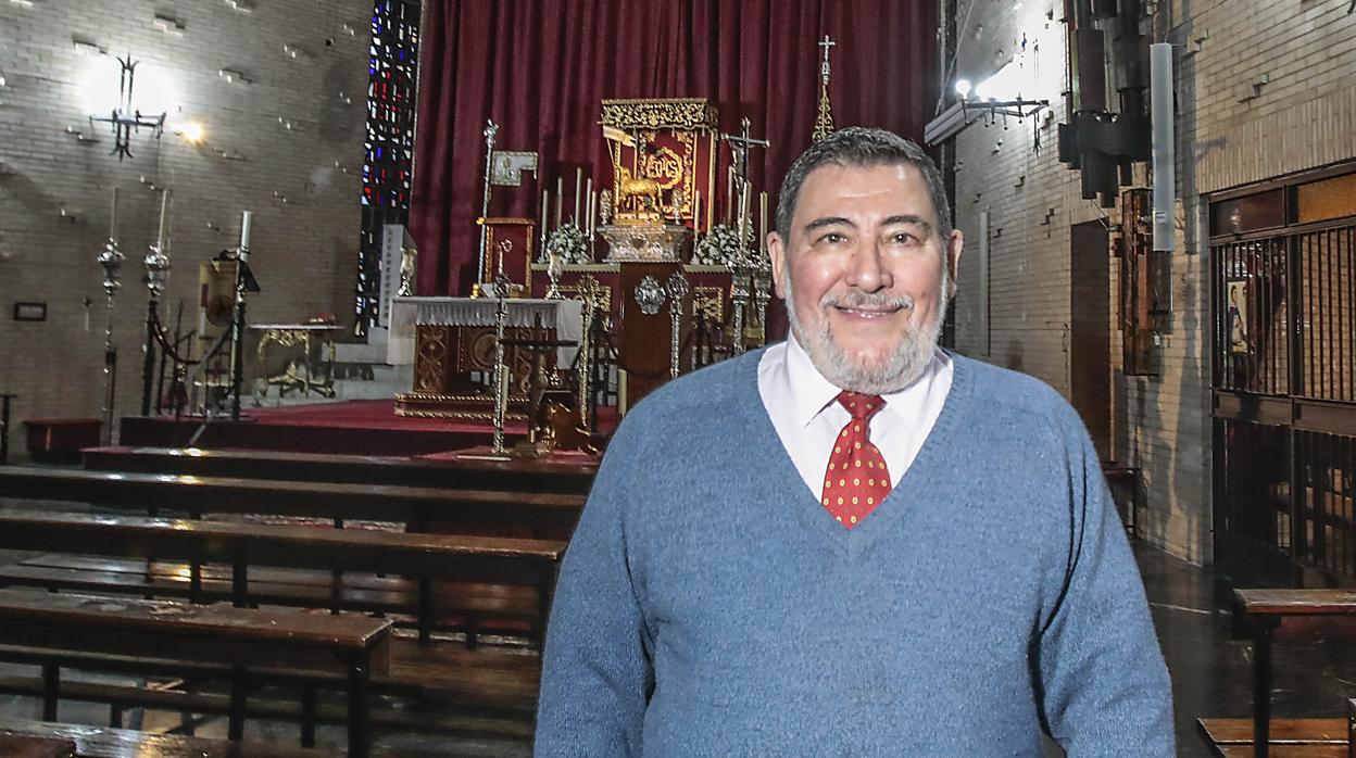 Pedro Fernández Alejo en su parroquia del Polígono de San Pablo de Sevilla