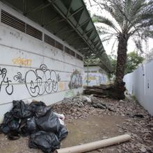 Basura en los Jardines del Guadalquivir