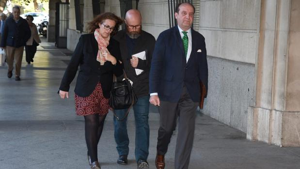 Declaran los padres del menor muerto en la Hacienda El Rosario, en Torreblanca