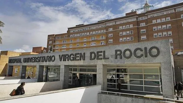 Confirman el primer caso de coronavirus en Sevilla en un paciente del Hospital Virgen del Rocío
