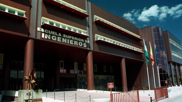 La Universidad de Sevilla ofrecerá cinco nuevos grados y once máster el próximo curso