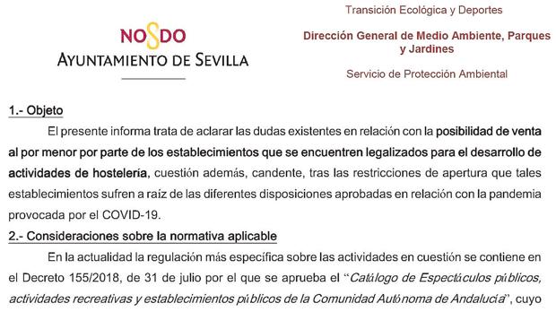 Los documentos del Ayuntamiento que se contradicen sobre la posible reapertura de los bares en Sevilla