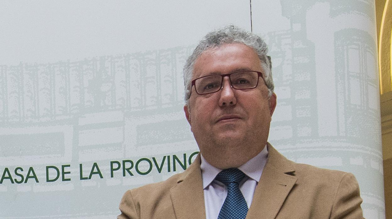 El alcalde de Bormujos, Francisco Molina