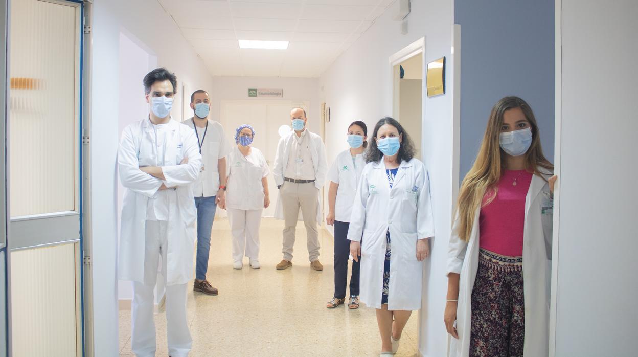 Profesionales de Reumatología del Hospital Virgen del Rocío