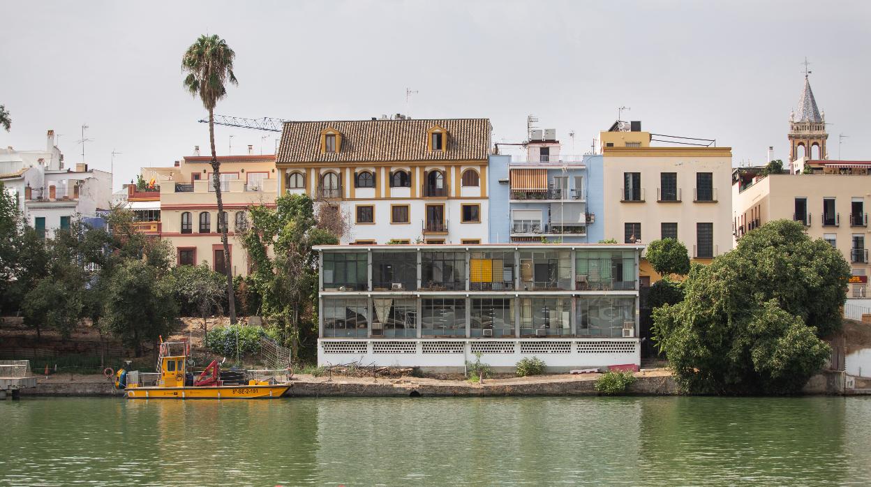 Antigua comisaría de la Policía Nacional de la calle Betis