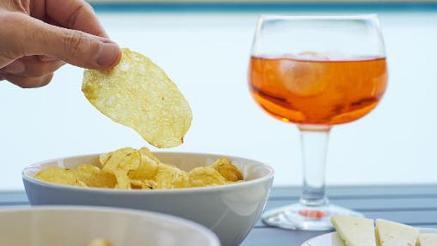 En la playa, la montaña o la piscina: este verano, que no te falten las patatas fritas